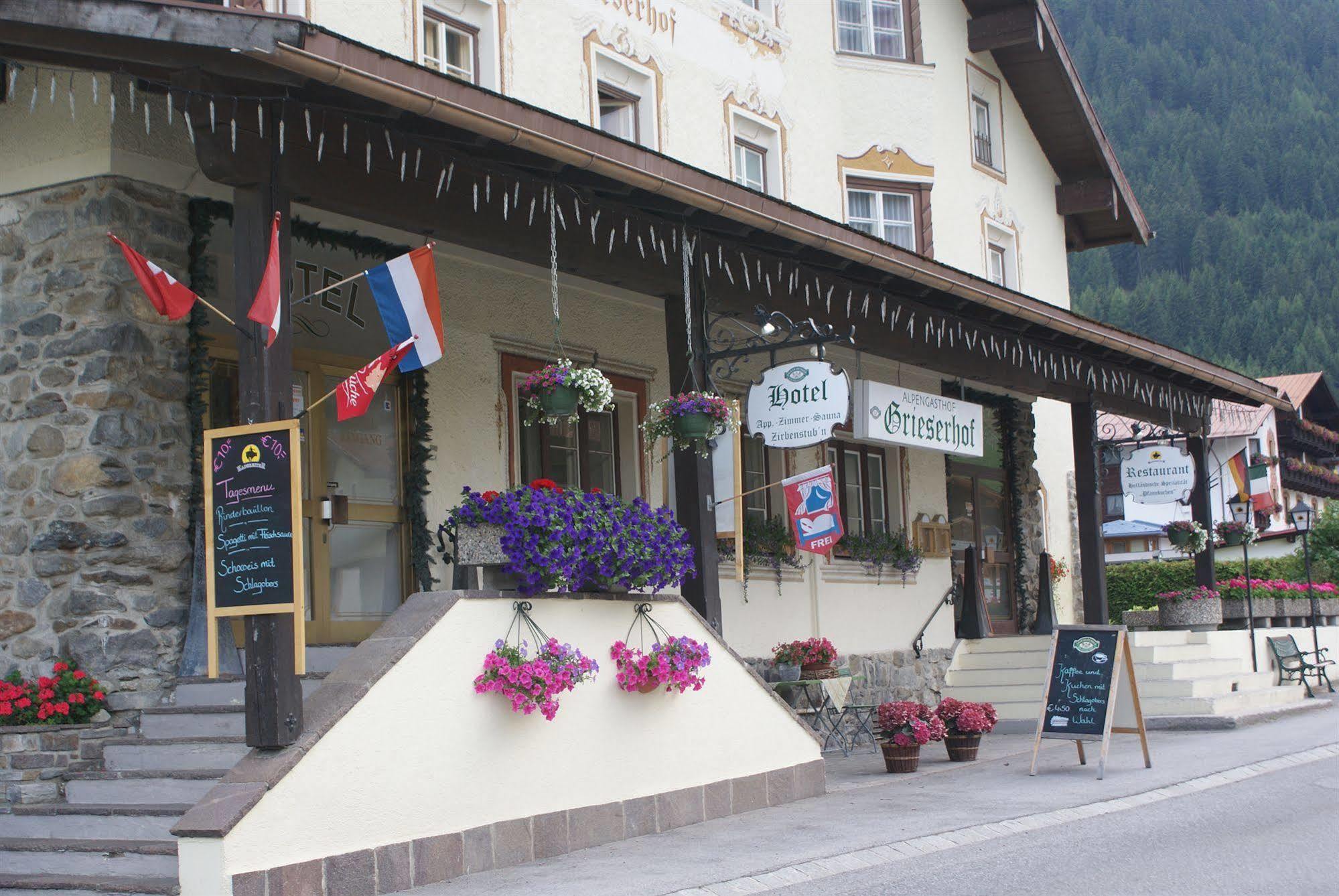 Alpengasthof Hotel Grieserhof Gries im Sellrain Exteriér fotografie